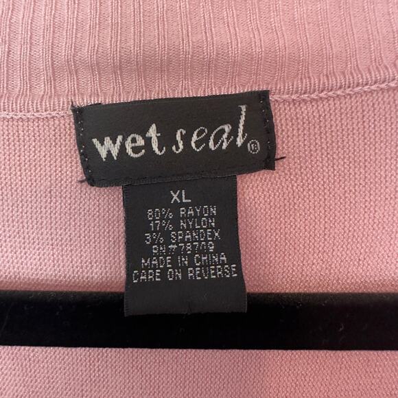 Wet Seal Y2K Pink V-Neck Long-Sleeve Fitted Layering Top Size XL Soft Preppy - Picture 3 of 9